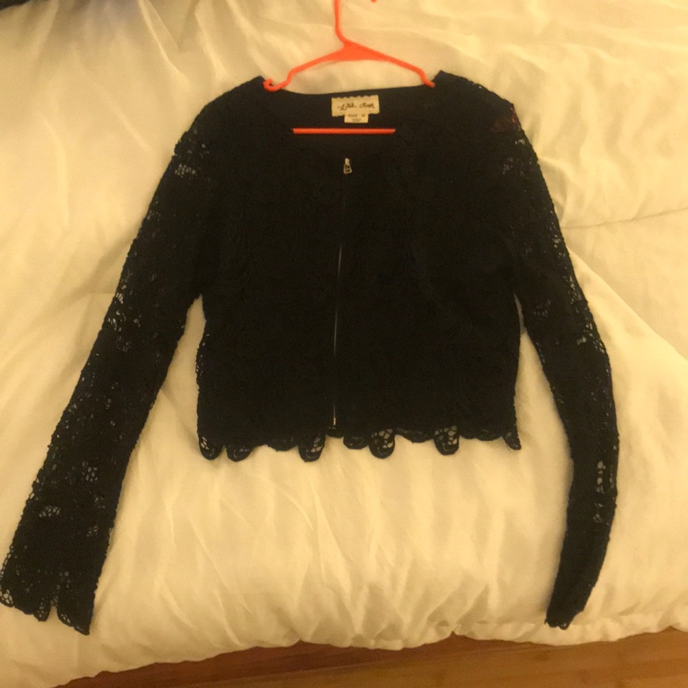 Lilis closet Black lace blouse Anthropologie